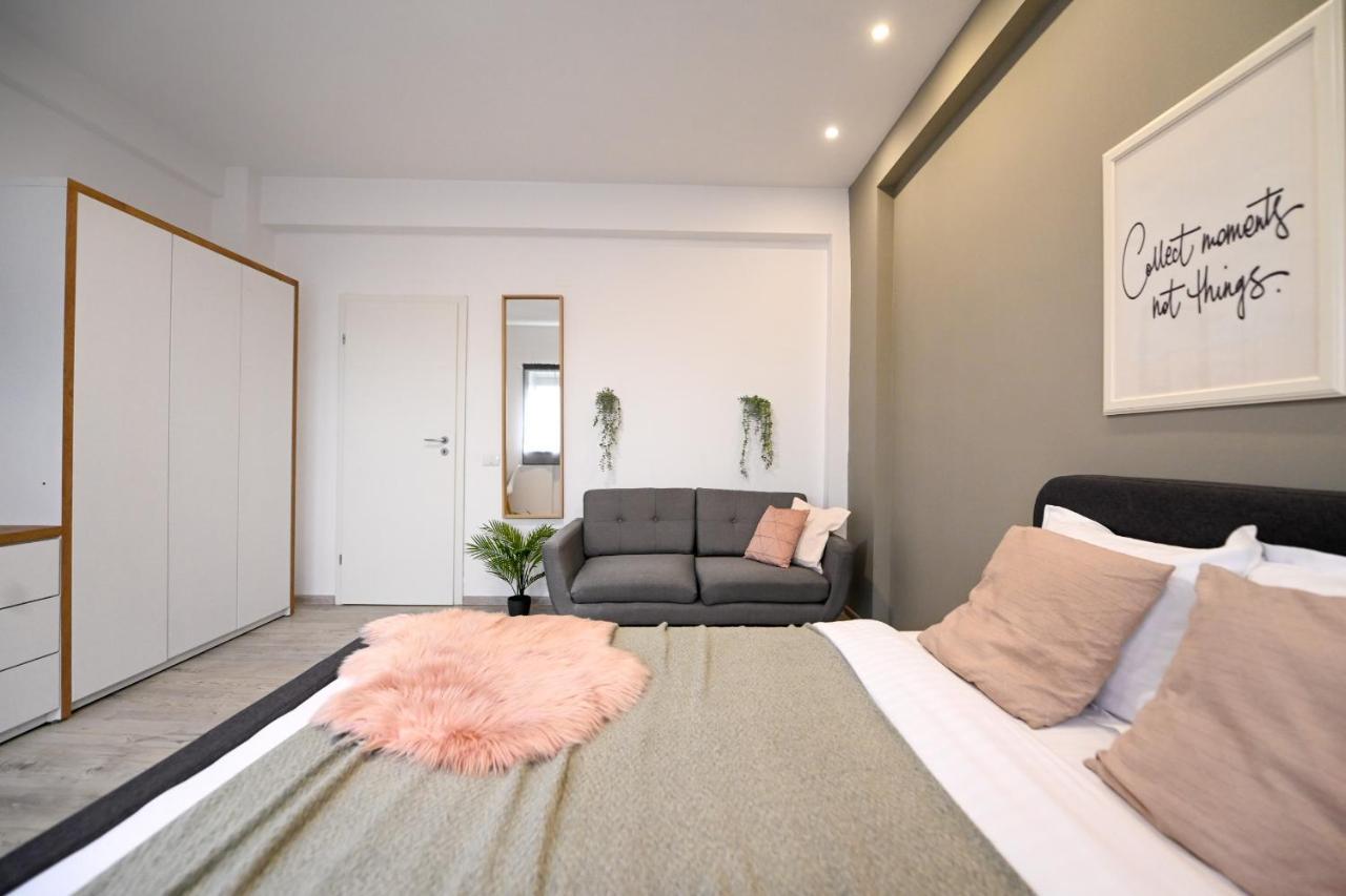 Splendid 2Br Apartment With Breathtaking Views Of Casa Poporului Bucarest Extérieur photo