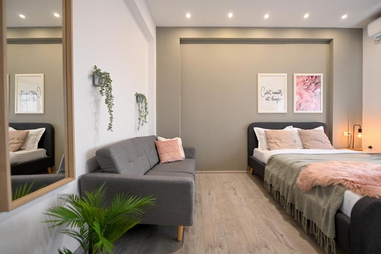 Splendid 2Br Apartment With Breathtaking Views Of Casa Poporului Bucarest Extérieur photo