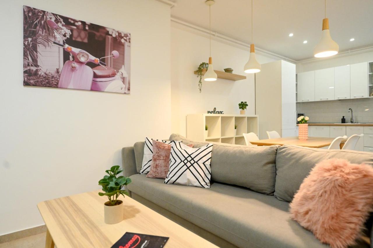 Splendid 2Br Apartment With Breathtaking Views Of Casa Poporului Bucarest Extérieur photo